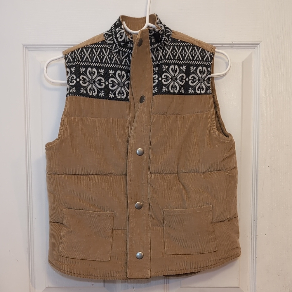Tan Corduroy Vest with Black and White Pattern Size 8 Kids